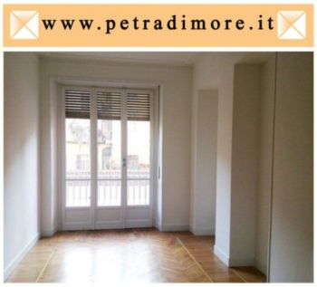 Casa con balcone e terrazzo Centro - Altre fotografie