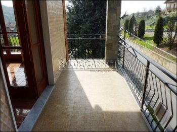 Trilocale con garage e terrazzo San Pietro Val Lemina