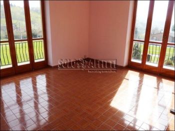 Trilocale con garage e terrazzo San Pietro Val Lemina