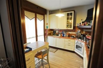 Casa con balcone Collecchio - Altre fotografie