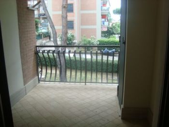 Casa con balcone e terrazzo Tor vergata, morena, romanina