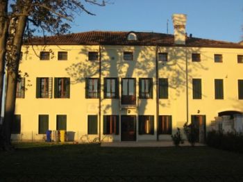 Appartamento con posto auto e aria condizionata
