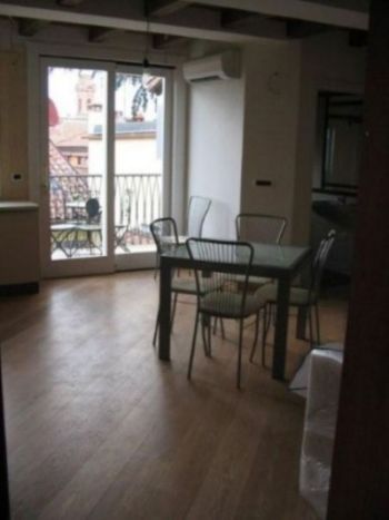 Casa arredata con terrazzo Galvani - Altre fotografie