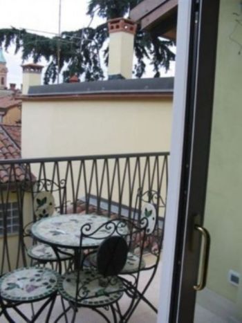 Casa arredata con terrazzo Galvani - Altre fotografie