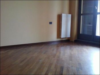 Appartamento con terrazzo e garage Solaro