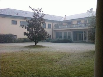 Appartamento con terrazzo e garage Solaro