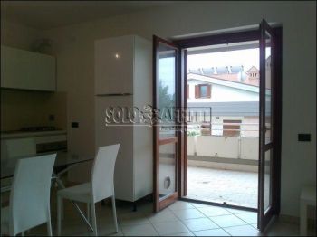 Trilocale con terrazzo Casal boccone