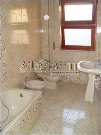 Casa con balcone Nuova luce