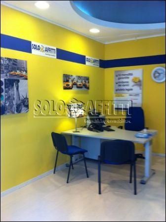 Monolocale con posto auto e balcone