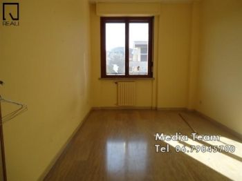 Appartamento con terrazzo e posto auto - Altre fotografie