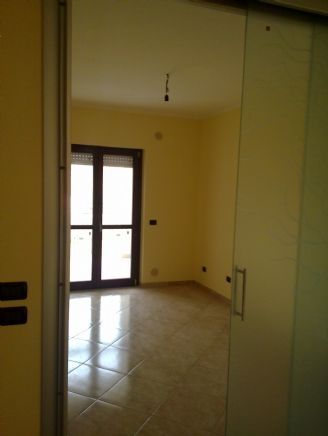 Casa con balcone Montalto Uffugo