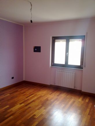 Casa con balcone Montalto Uffugo