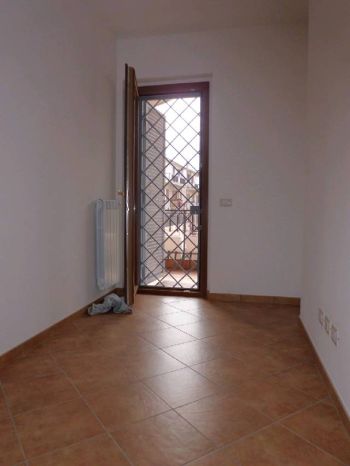 Trilocale nuova costruzione arredato - Altre fotografie