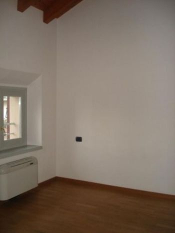 Bilocale arredato con garage Alzano Lombardo - Altre fotografie