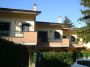 Villa a schiera con giardino e posto auto