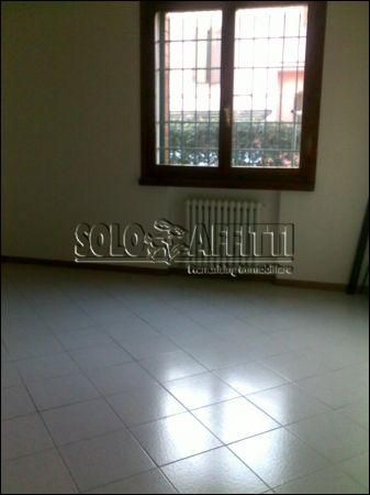 Casa con posto auto Pontegradella