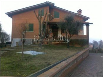 Casa con posto auto Pontegradella