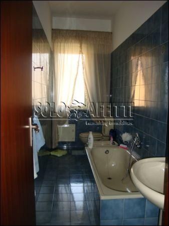 Casa con balcone Mascalucia