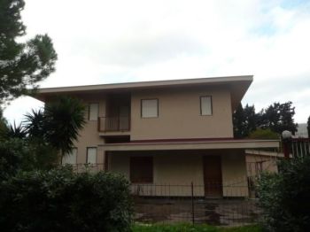 Bilocale nuova costruzione arredato