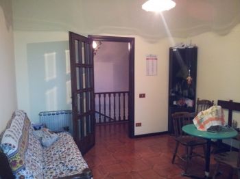 Appartamento arredato con terrazzo Centro - Altre fotografie