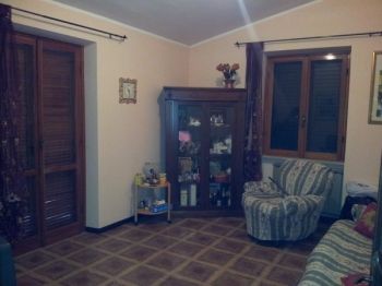 Appartamento arredato con terrazzo Centro - Altre fotografie
