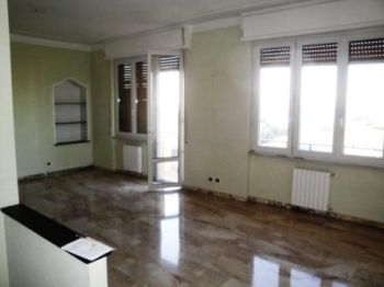 Appartamento arredato con balcone Borgoratti - Altre fotografie