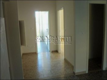 Appartamento nuova costruzione con balcone