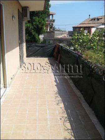 Trilocale arredato con posto auto Galatea
