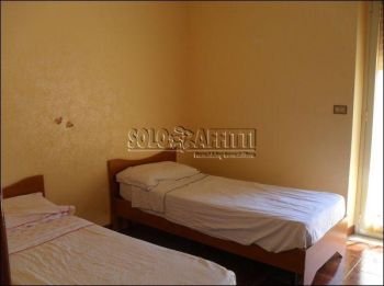 Trilocale arredato con posto auto Galatea