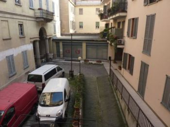 Monolocale arredato con balcone Centro storico - Altre fotografie