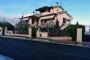 Appartamento con terrazzo e balcone