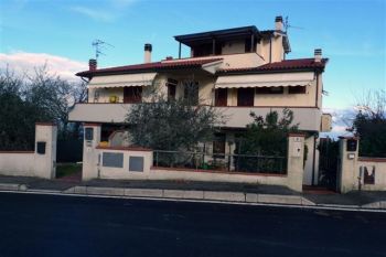 Appartamento con terrazzo e balcone - Altre fotografie
