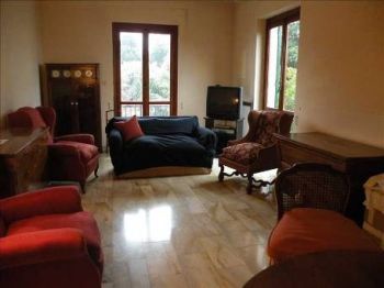 Casa con balcone e posto auto Castelletto - Altre fotografie