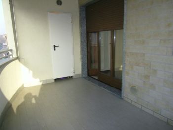 Appartamento arredato con terrazzo Greco , monza , palmanova, bicocca
