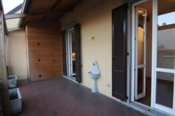Bilocale con aria condizionata e terrazzo - Altre fotografie