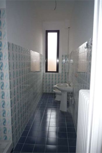 Casa con balcone Stazione treni