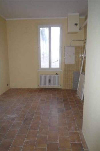 Casa con balcone Stazione treni