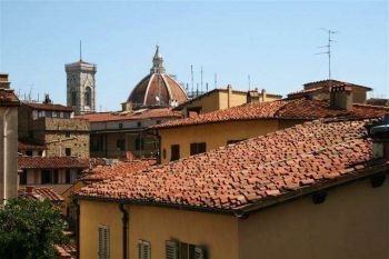 Casa con terrazzo e aria condizionata