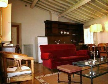 Casa con terrazzo e aria condizionata