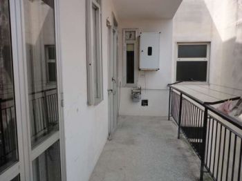 Appartamento con balcone e garage Stadio a