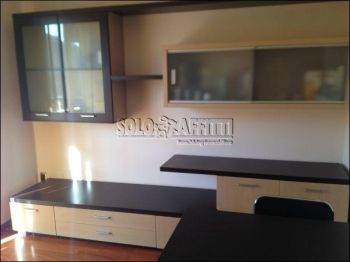 Appartamento arredato con balcone Confini milano