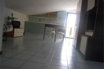 Monolocale arredato con posto auto San sisto