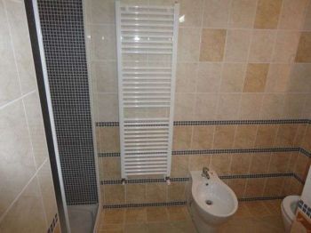 Monolocale arredato con terrazzo Pistoia sud
