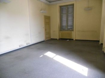 Casa da ristrutturare con balcone Centro - Altre fotografie