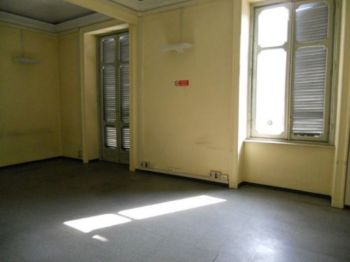 Casa da ristrutturare con balcone Centro - Altre fotografie
