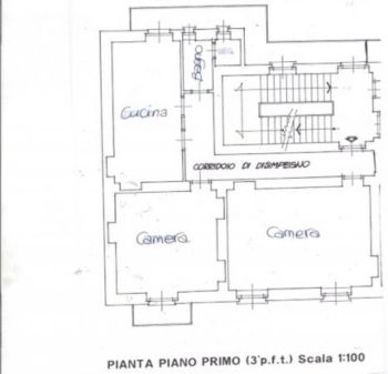 Casa da ristrutturare con balcone Centro - Altre fotografie