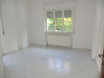Trilocale con garage e balcone Chiaravalle - Altre fotografie