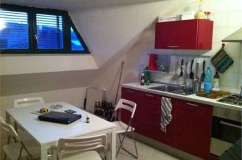 Bilocale con balcone e posto auto Licola