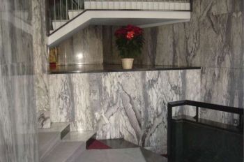 Casa con aria condizionata e balcone