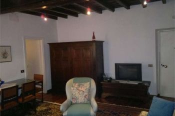 Casa nuova costruzione arredata Roma